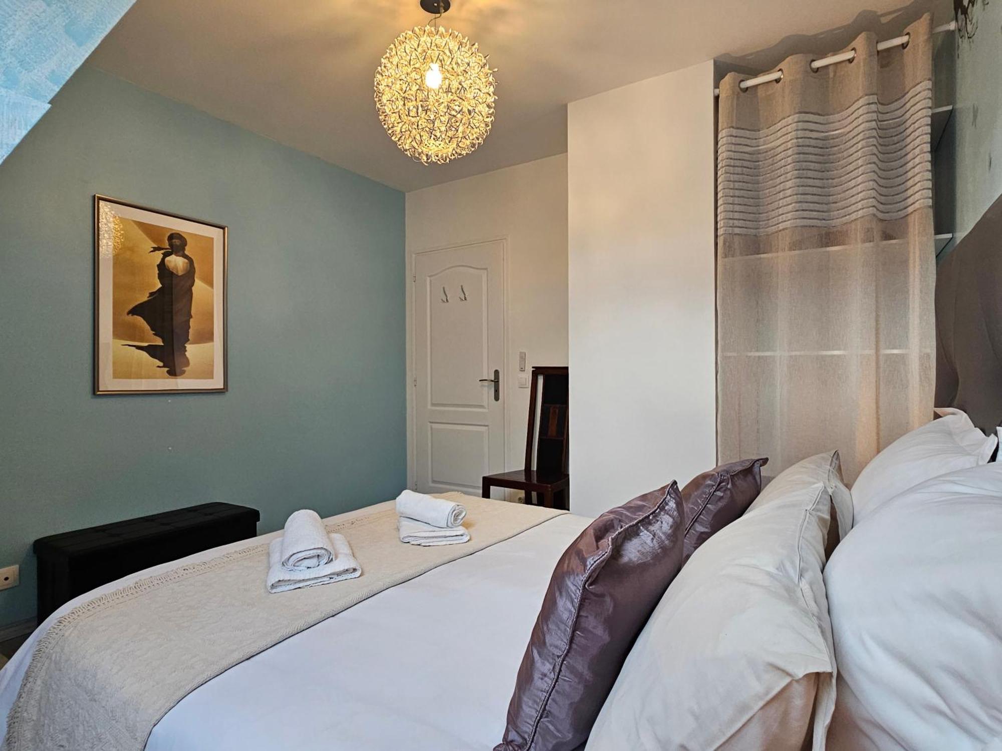 Comme A La Maison Couffy Ngoại thất bức ảnh